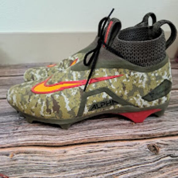 Nike Alpha Menace Elite 3 Travis Kelce Football cleats in Digital Camo mens 10 - Picture 1 of 11